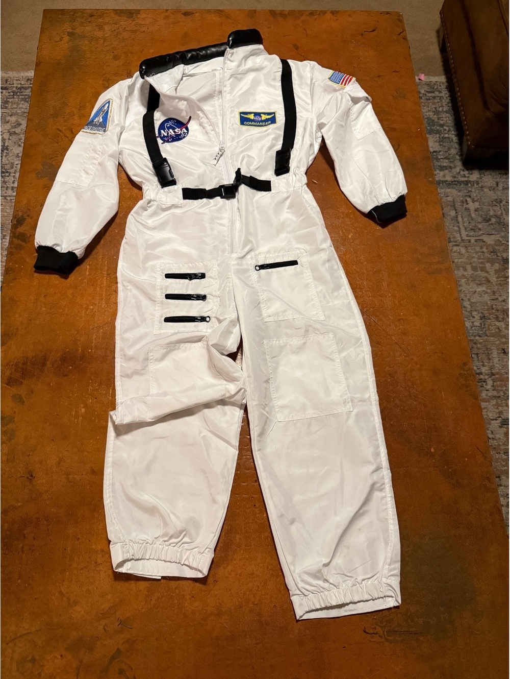 🚀 NASA Commander Astronaut Costume – Kids Size 8–10